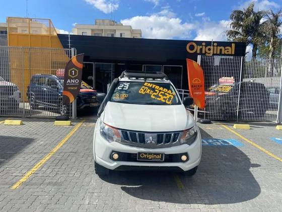 MITSUBISHI L200 TRITON 2.4 16V TURBO DIESEL SPORT GLS CD 4P 4X4 AUTOMÁTICO MITSUBISHI L200 TRITON 2.4 16V TURBO DIESEL SPORT GLS CD 4P 4X4 AUTOMÁTICO